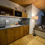 Viva Jasna & Sauna, Jacuzzi, Wallbox * 迪马诺卡多林纳