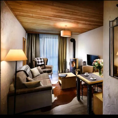 Viva Jasna & Sauna, Jacuzzi, Free Parking, Wallbox 11kw * דמנובסקה דולינה