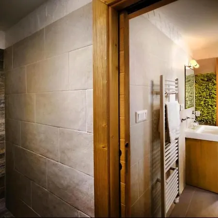 Апартаменты Viva Jasna & Sauna, Jacuzzi, Wallbox Демяновская долина