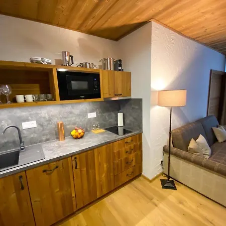 Lejlighed Viva Jasna & Sauna, Jacuzzi, Wallbox Demänovská Dolina