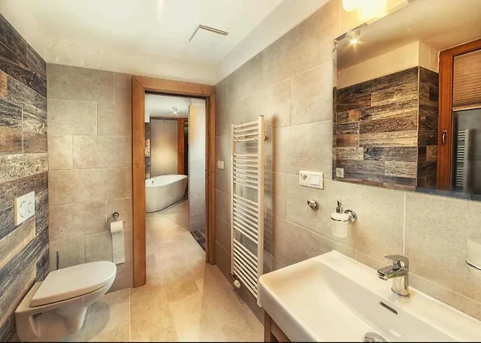 Viva Jasna & Sauna, Jacuzzi, Wallbox Lägenhet